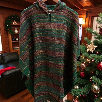 Traditional Mexican Poncho - Image 11