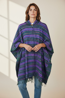 Traditional Mexican Poncho - Image 2