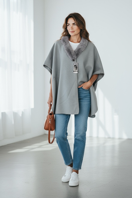 Women Cape Poncho with Fur Trim Winter Faux Fur Shawl Wrap, One Size - Image 4